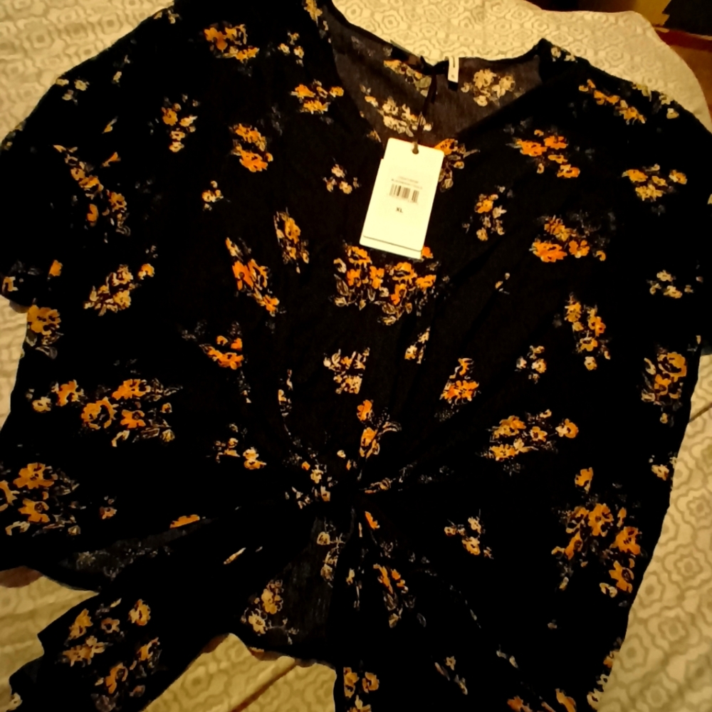 Women's blouse